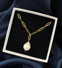 Ladda upp bild till gallerivisning, BIG BAROQUE NECKLACE