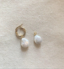 Ladda upp bild till gallerivisning, Valbara Pärlberlocker Örhänge (Pearls 2 Match)