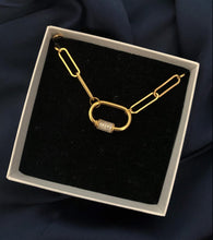 Ladda upp bild till gallerivisning, SCREWED LOCK NECKLACE