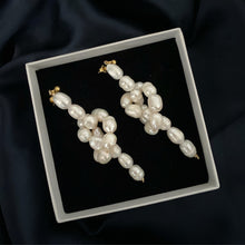 Ladda upp bild till gallerivisning, KNOTS ABOUT EARRINGS