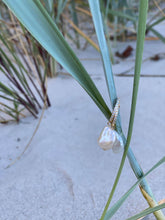 Ladda upp bild till gallerivisning, GLOWING COIN HOOPS