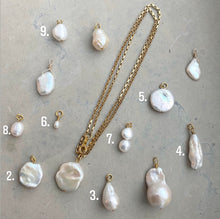 Ladda upp bild till gallerivisning, Valbara Pärlberlocker, Halsband (Pearls 2 Match)