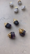 Ladda och spela upp video i Gallerivisaren, AMETHYST GEM NECKLACE
