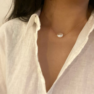 SIDE PEARL NECKLACE - Sample Sale