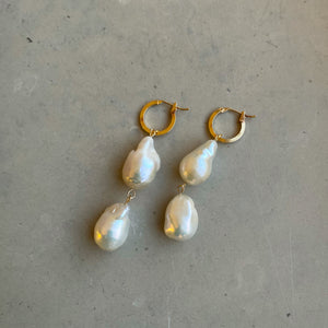 DOUBLE UP PEARL EARRINGS - Sample Sale