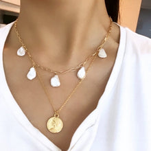 Ladda upp bild till gallerivisning, GOLD COIN NECKLACE
