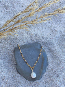 FIGARO PEARL NECKLACE