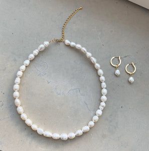 PEARL CHOKER