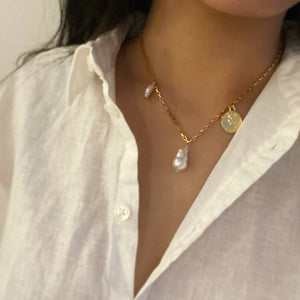 COIN N PEARL NECKLACE - Sample Sale