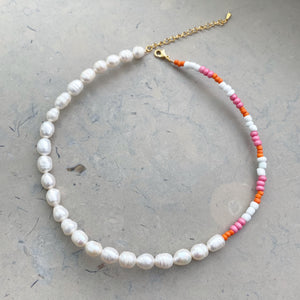 FANTASY PEARL NECKLACE